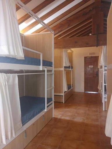Bedroom 2, Urban Hostel Palma - Albergue Juvenil - Youth Hostel, Baleares