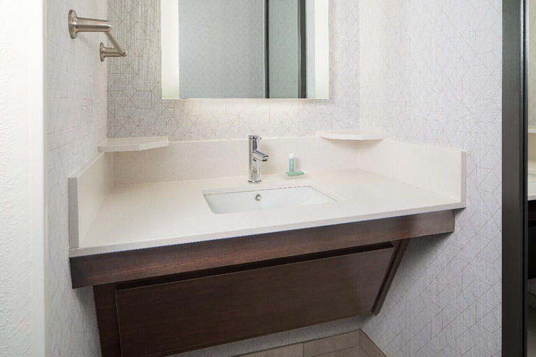 Bathroom 4, SpringHill Suites by Marriott Pigeon Forge, Sevier