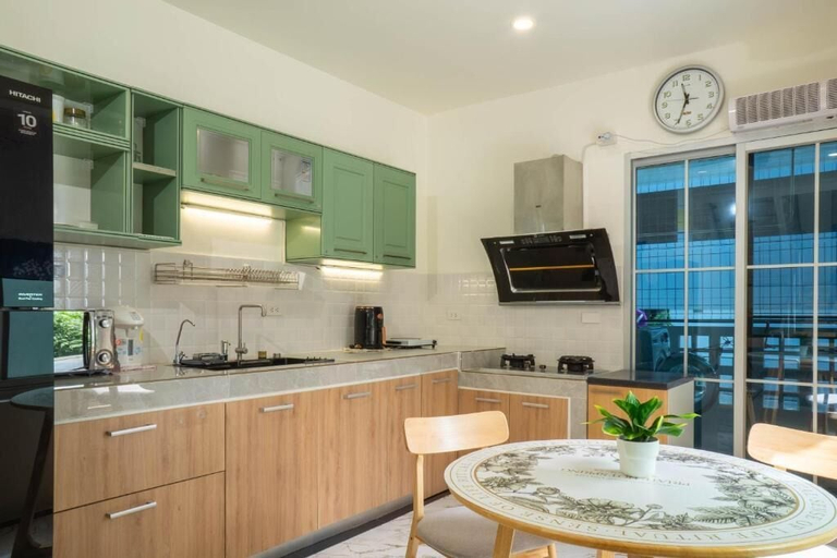 Private kitchen, Norn Noi Hostel, Saphan Sung