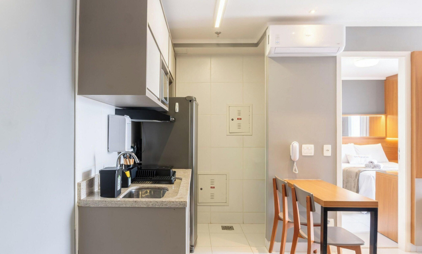 Private kitchen 5, Apt in Condo w/ Pool in Jardim Goias Mbcb0801, Goiania