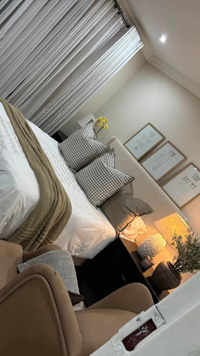 Others 4, 0736048510 Oasis paradise guest house mafikeng , Ngaka Modiri Molema