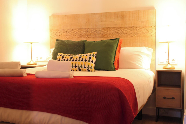 Room 2, Panther Home Salvador, Sevilla