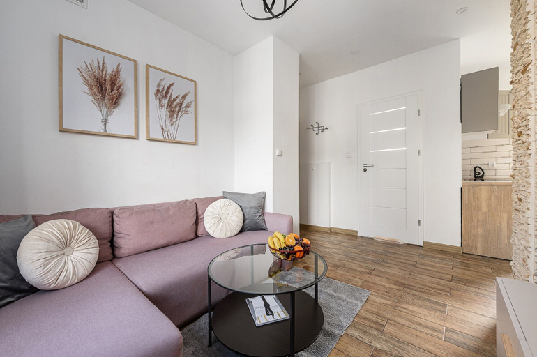 Living area 4, Lumina Family 4-room Apart near Metro, Warsaw