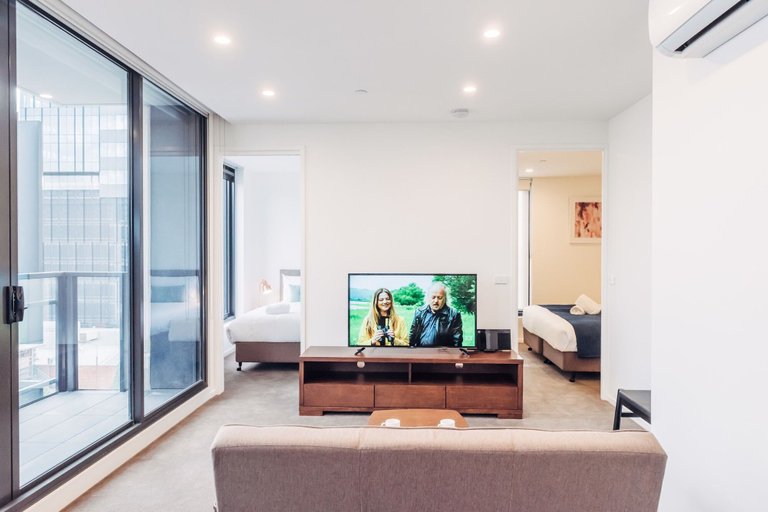 Room 5, Comfort Apartments Box Hill, Melbourne