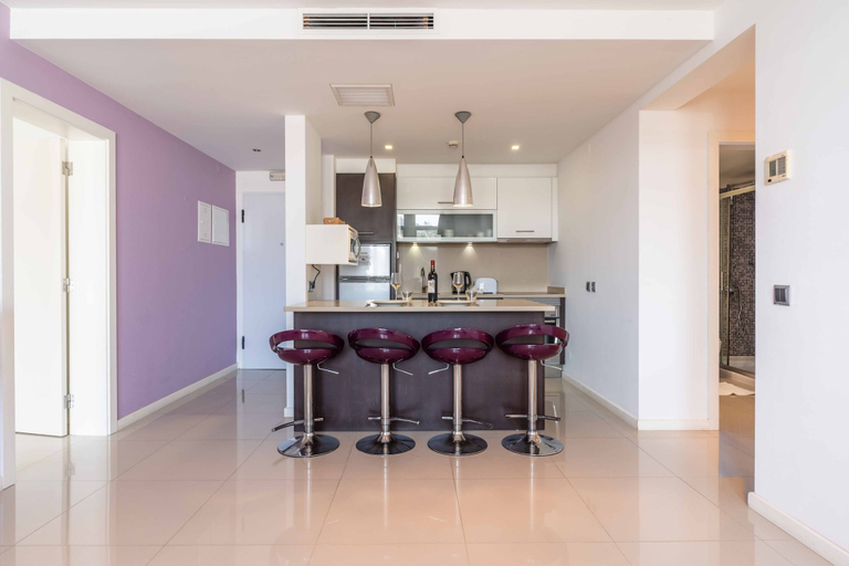 Room 3, Old Town Bayview T1 w Pool - 350m to Beach, Albufeira