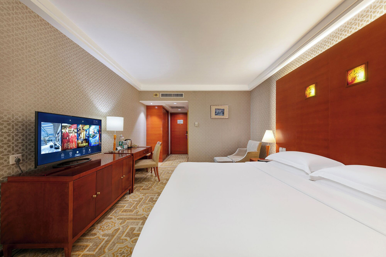 Bedroom 3, Luoyang Huayang Plaza Hotel, Luoyang