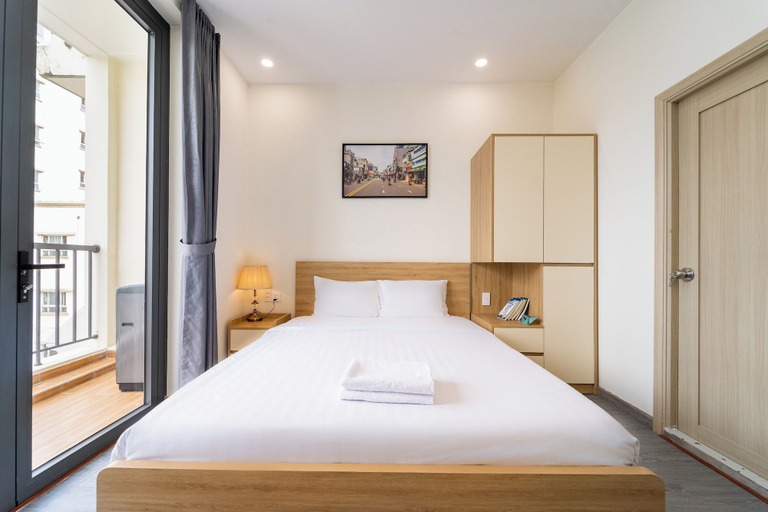 Room 3, YOURS HOMES - TAN SON NHAT T3, Tân Bình