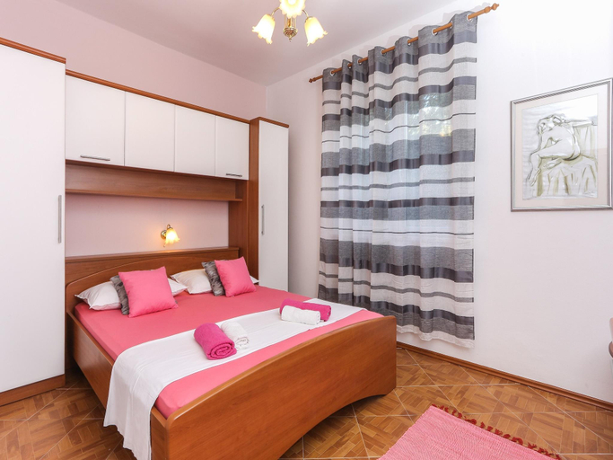 Bedroom 2, Apartments Lina - Two Bedroom Apartment with Terrace A1, Pojezerje