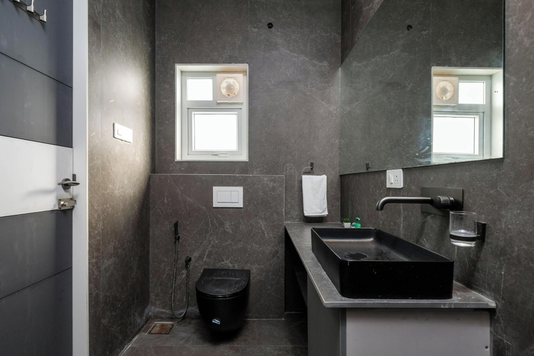 Bathroom 4, Crystal Blue Villa by Stayjadeprivatepoolvegfood, Bangalore Rural