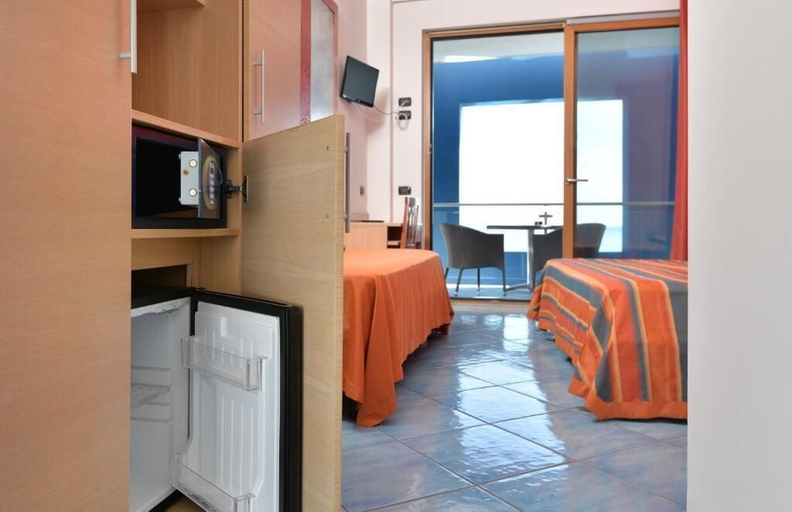 Room 3, Damavi Hotel, Lecce