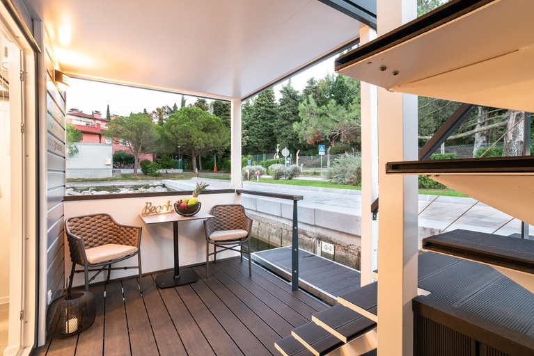 Balcony 4, Dream Houseboat by the sea With Terrace, Piran