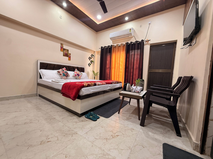 Room 5, Thakur Homestay, Varanasi