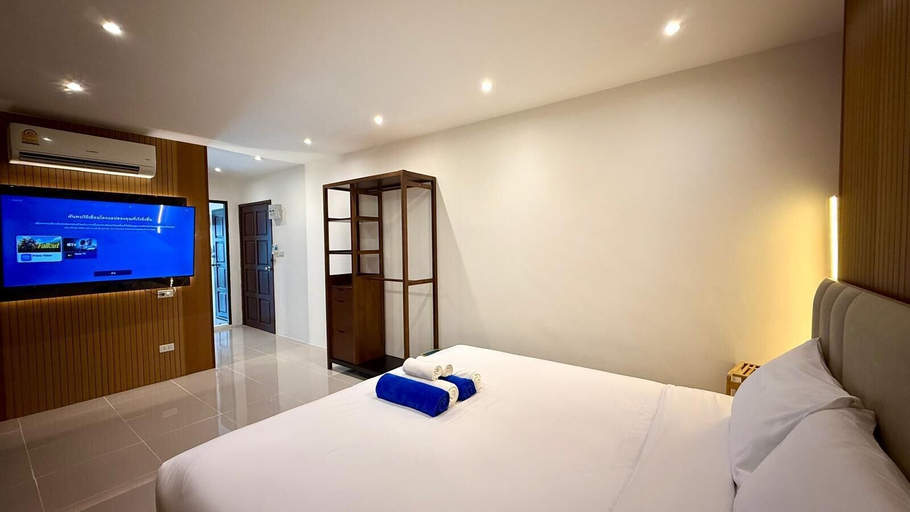 Room amenity 4, Room-time Out Beachfront Suites, Phuket Island