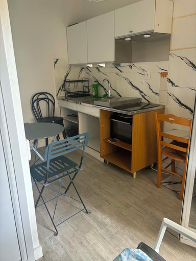 Private kitchen, Mandelieu Azur riviera, Alpes-Maritimes
