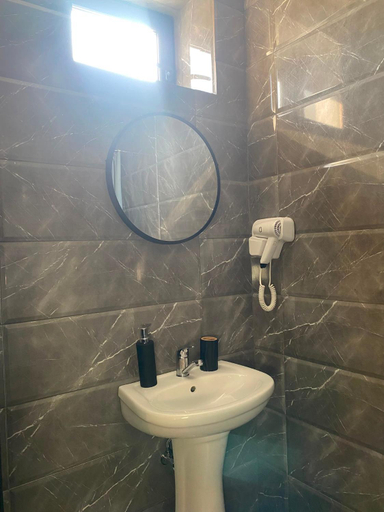 Bathroom 5, Neversea Boutique, Constanta