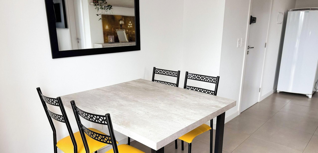 Dining 2, ASA Loft London Next to Vila Germanica, Blumenau