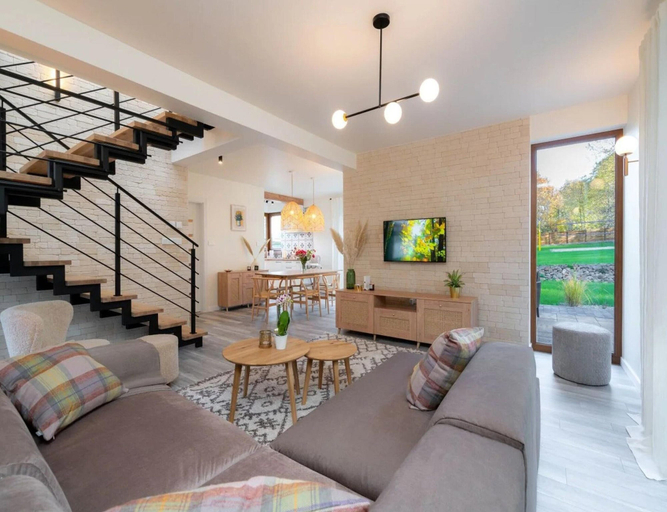 Living room 3, Comfortable Holiday Villa, Sauna, Jacuzzi, Wadowice