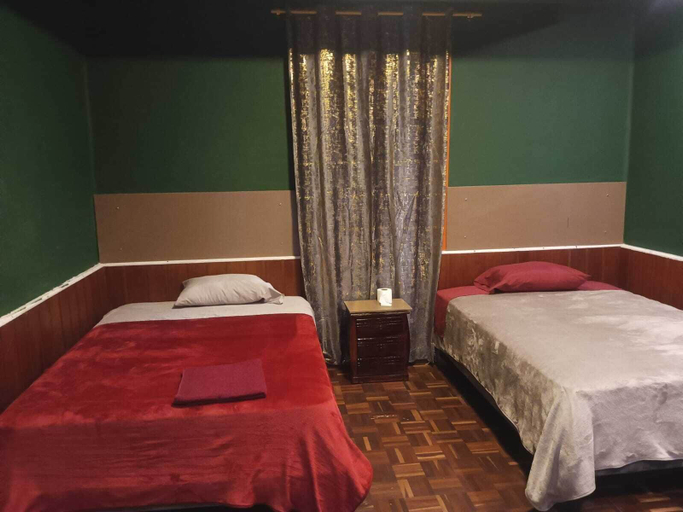 Room 5, Hostal Piscis, Quito