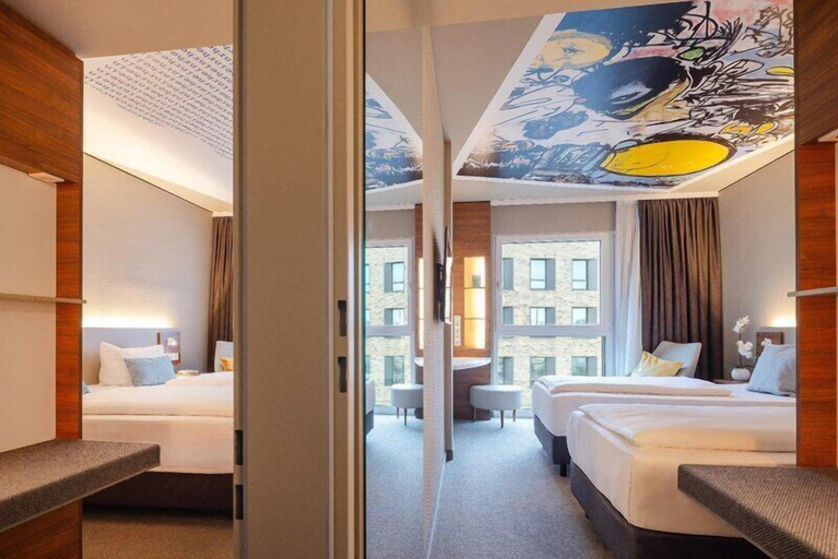 Bedroom 3, Hey Lou Hotel Monheim am Rhein, Mettmann