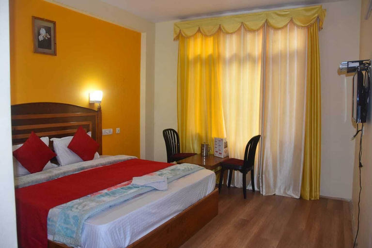 Bedroom 5, Hotel Sidhartha, Kullu