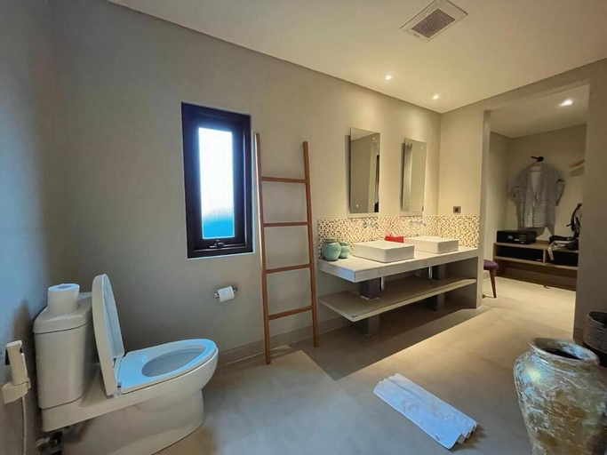 Bathroom, Dewi Resort Ubud, Gianyar