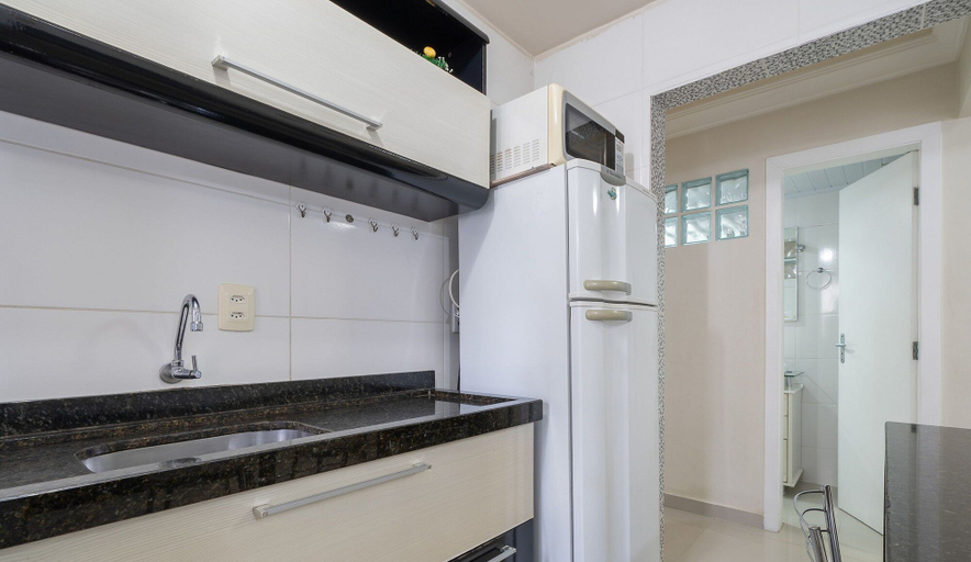 Private kitchen 3, Apt With Side sea View 130m From the Beach Eac403, Balneário Arroio do Silva