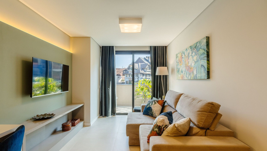 Living area 3, Beautiful Apartment in Gramado Dlh0201, Gramado