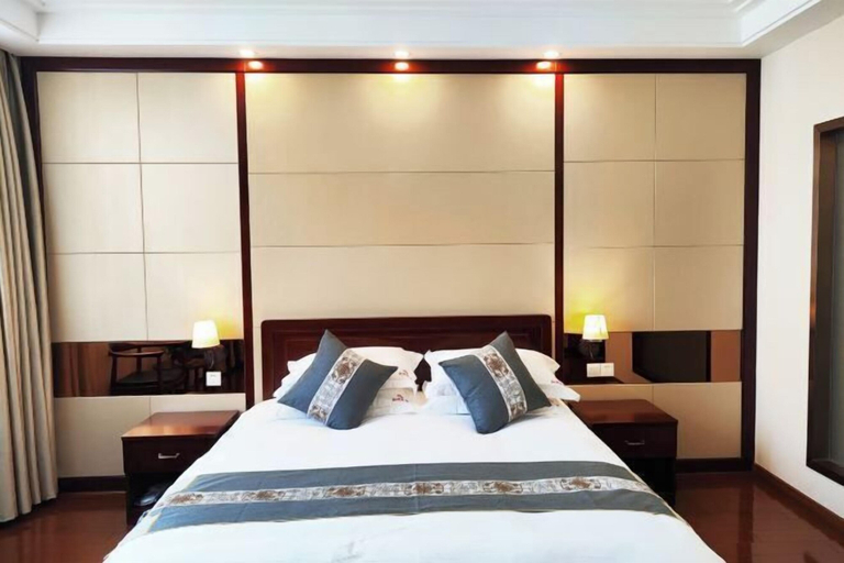 Room 5, Jiangxuan Hotel (Jiangxi Training Base for Publicity Cadres), Ji'an