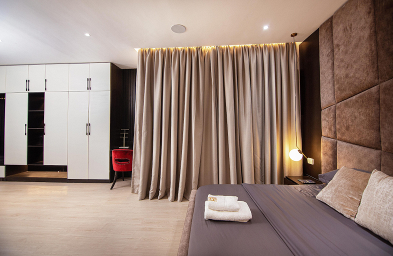 Room 3, DH Cadogan, Eti-Osa