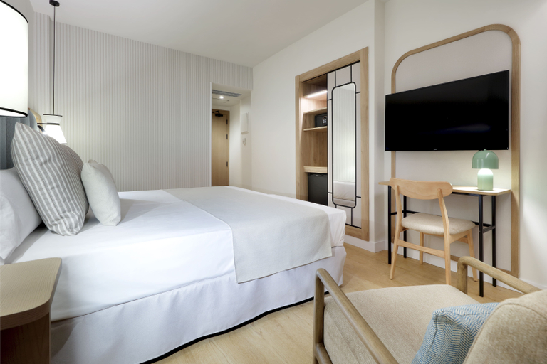 Bedroom 4, Alua Linda Mallorca, Baleares