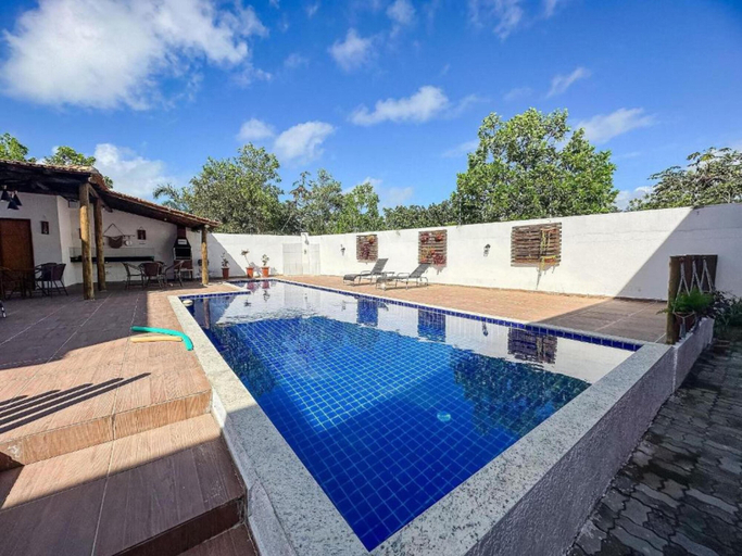 Pool 4, Residencial Jardins Taperapuan, Porto Seguro