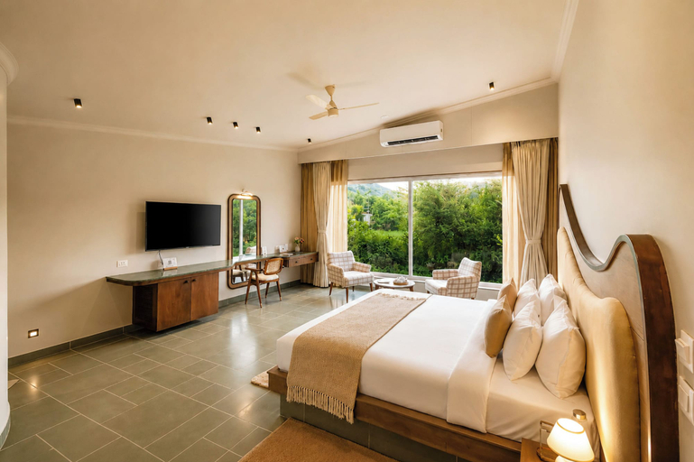 Room 2, Alaya Stays Raj Suites Pet-Friendly, Udaipur