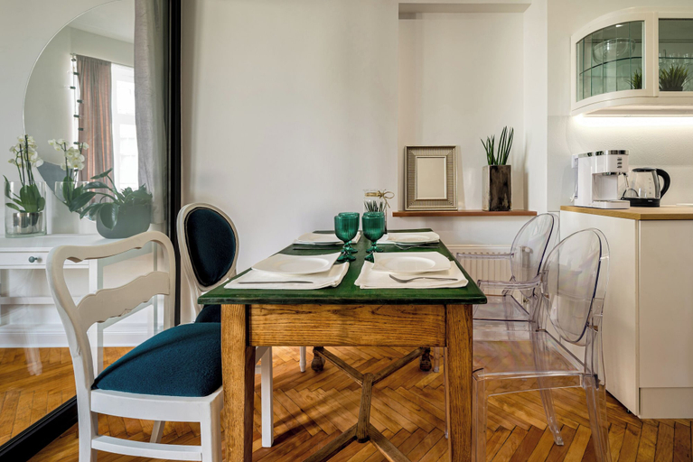 Living area 4, RentPlanet - Apartament Świętokrzyska, Środa Śląska