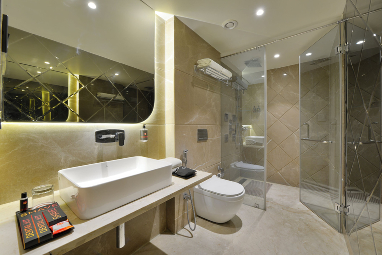 Bathroom 4, Ginger Ajmer Hathi Bhata, Ajmer