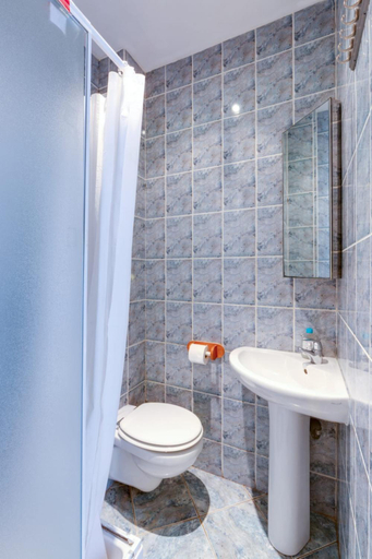 Bathroom 4, Residence Moliere Hotel Paris Montrouge, Hauts-de-Seine
