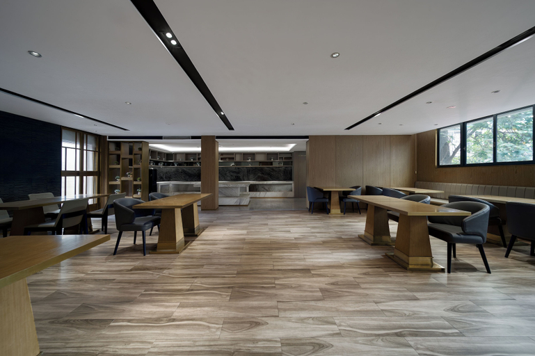 Food & Drinks, Housekeeper Hotel Beijing Road Branch, Guangzhou