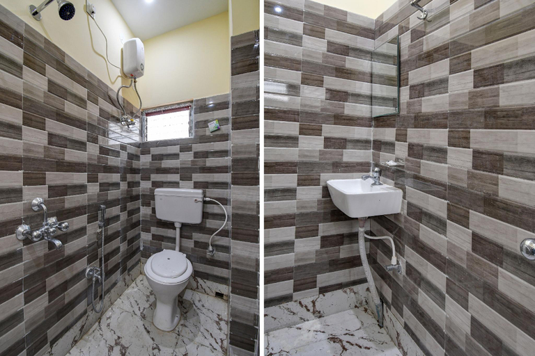 Bathroom, Hotel O Chilli Pepper Hotel and Restaurant, North 24 Parganas