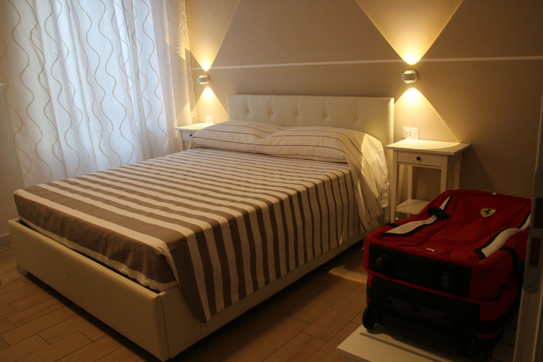 Others 1, Room-narciso - Stanza Matrimoniale - B&b, Cosenza