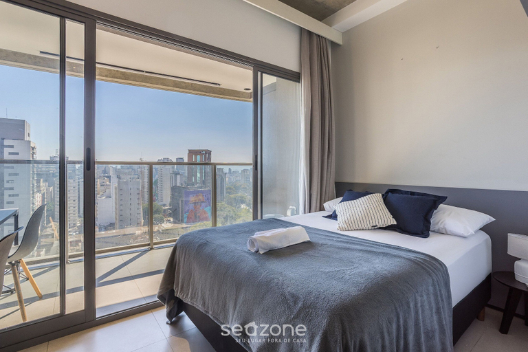 Room 3, Studio in Condominium With Pool in Paraiso Onp1716, São Paulo