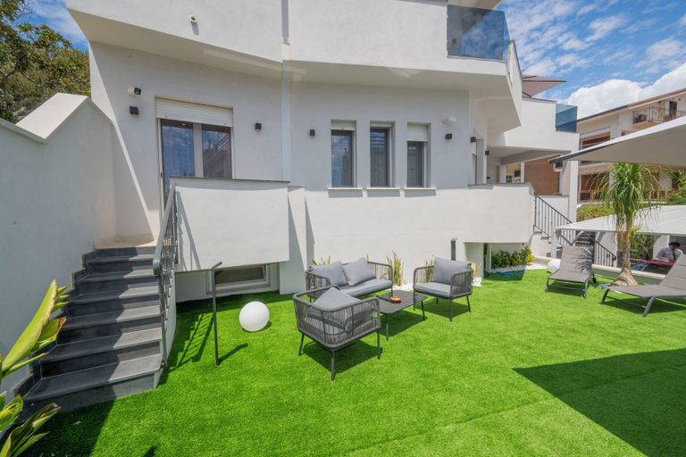Exterior & Views 2, Exclusive B&B Villa Rosa, Messina