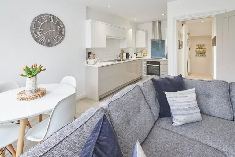 Others 5, Host & Stay | Number 2 at Pannett Apartments, North Yorkshire