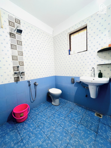Bathroom 3, Aamra ghar by evaddo stays, North Goa