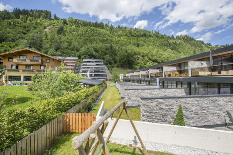 Garden, Spacious Alpine Home in Neukirchen, Zell am See