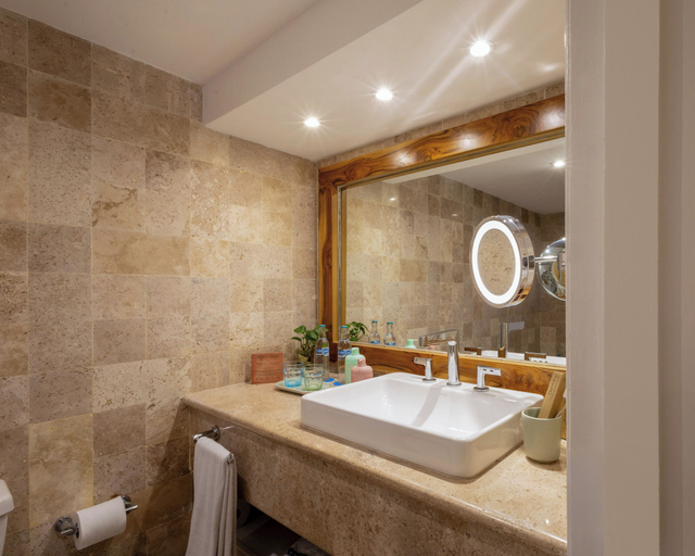 Bathroom 5, Zel Cozumel, Cozumel