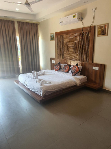Bedroom 2, Wild Tiger Resort Bandhavgarh, Umaria