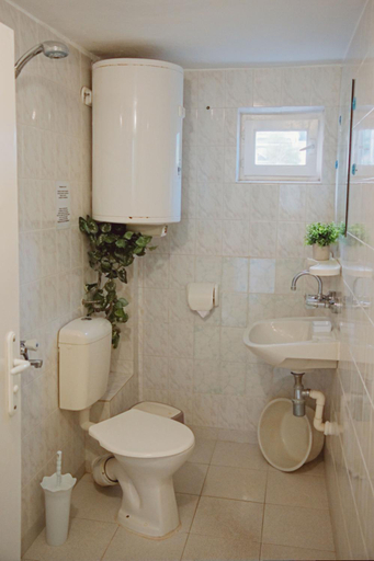 Bathroom 5, Kospela Villa, Varna