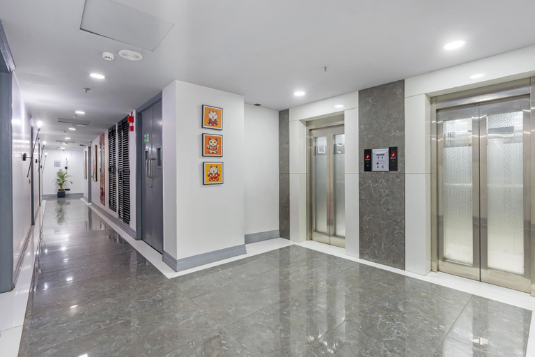 Public Area 2, BedChambers Serviced Apartments, MG ROAD, Gurgaon