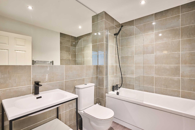 Bathroom 5, Host & Stay | Albert House, Dorset