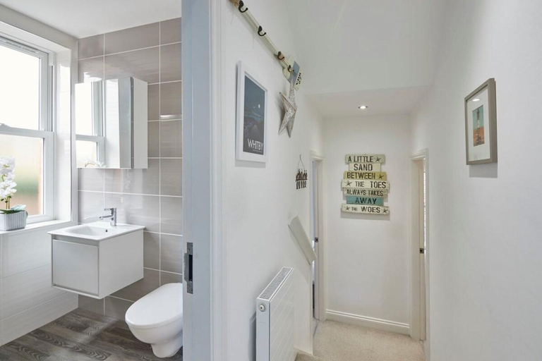Bathroom 2, Host & Stay | Number 2 at Pannett Apartments, North Yorkshire
