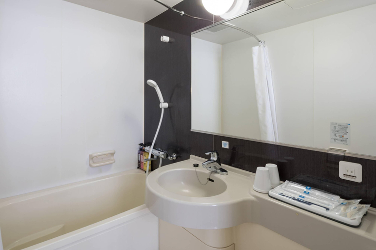 Bathroom 4, Comfort Hotel Kumamoto Shinshigai, Kumamoto